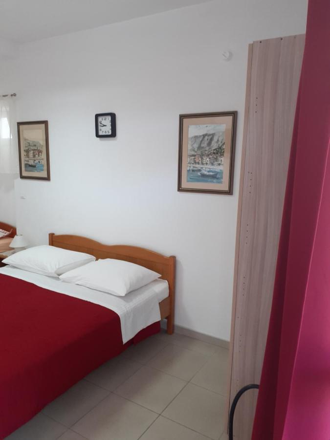 Apartments Andrijasevic Makarska Bagian luar foto