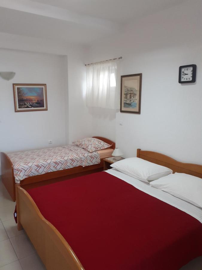 Apartments Andrijasevic Makarska Bagian luar foto