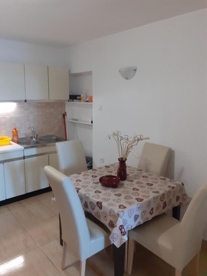 Apartments Andrijasevic Makarska Bagian luar foto