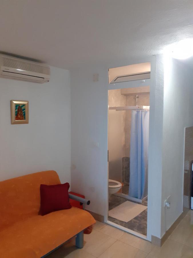 Apartments Andrijasevic Makarska Bagian luar foto