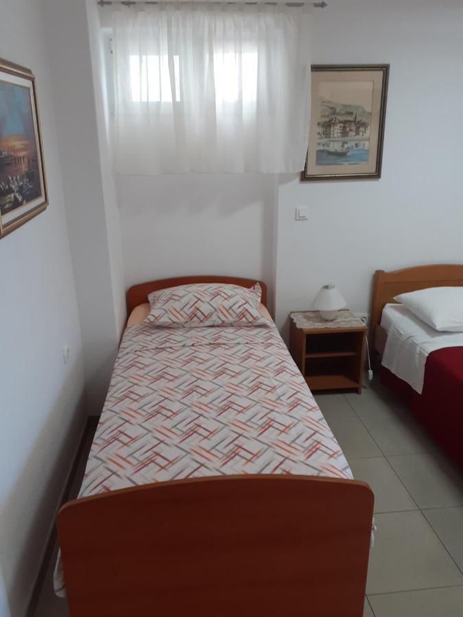 Apartments Andrijasevic Makarska Bagian luar foto